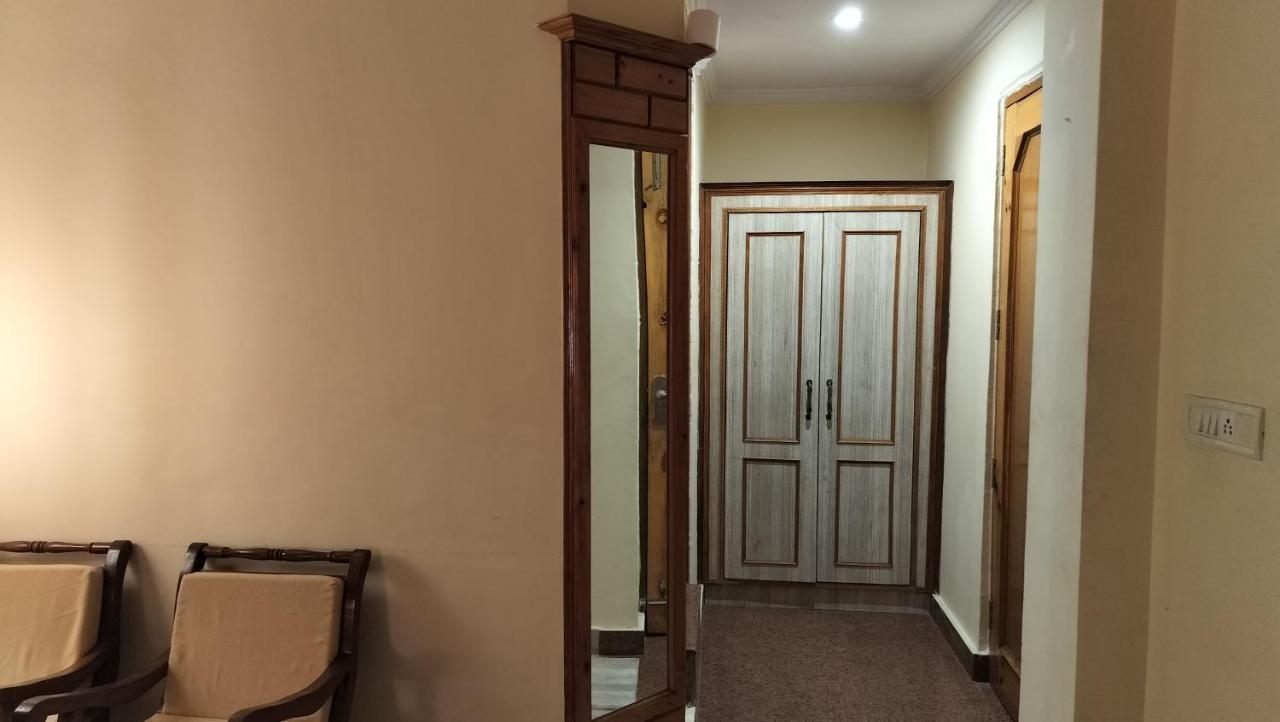 Auspiscious Him View Hotel МакЛеод Ганж Екстериор снимка
