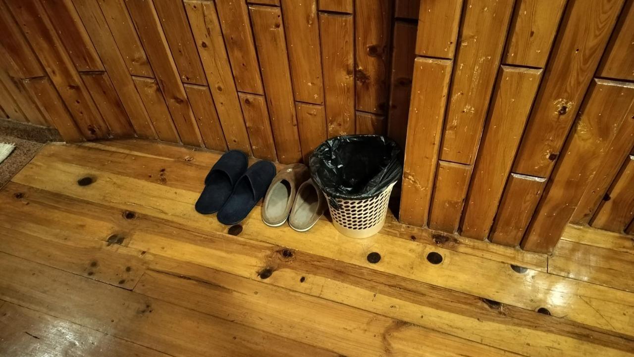 Auspiscious Him View Hotel МакЛеод Ганж Екстериор снимка